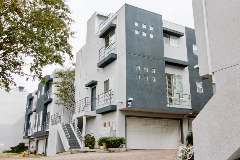 The balconies at City View Estates