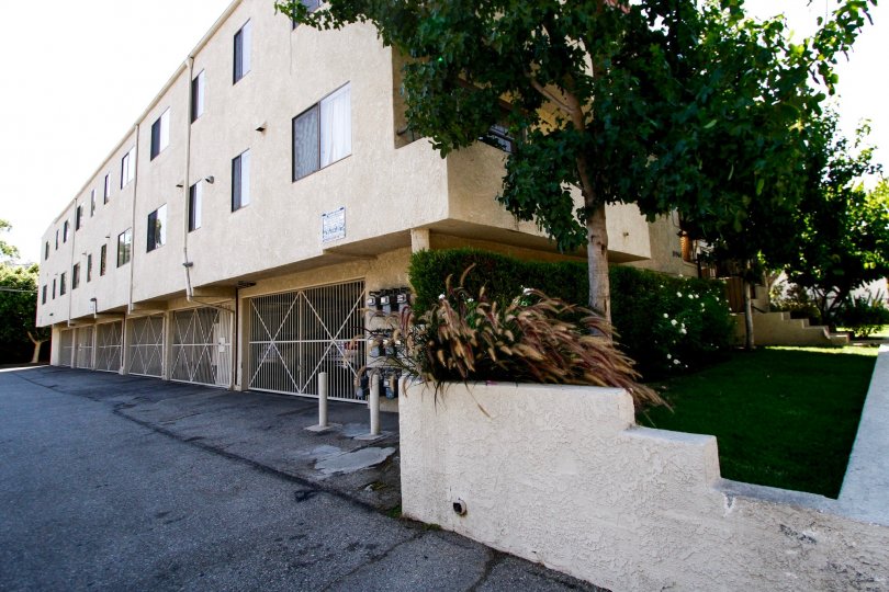 The parking for residents at 10960 Bluffside Dr