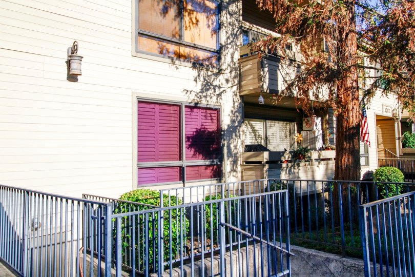 The ramp at 4500 Whitsett Ave