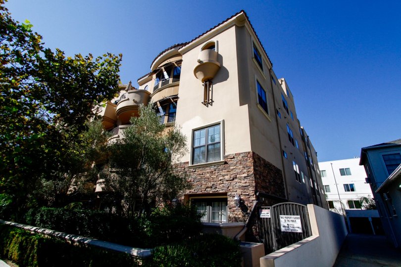 The balconies at Hoffman Villas in Studio City