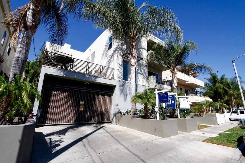 The parking for Laurelwood Villas in Studio City