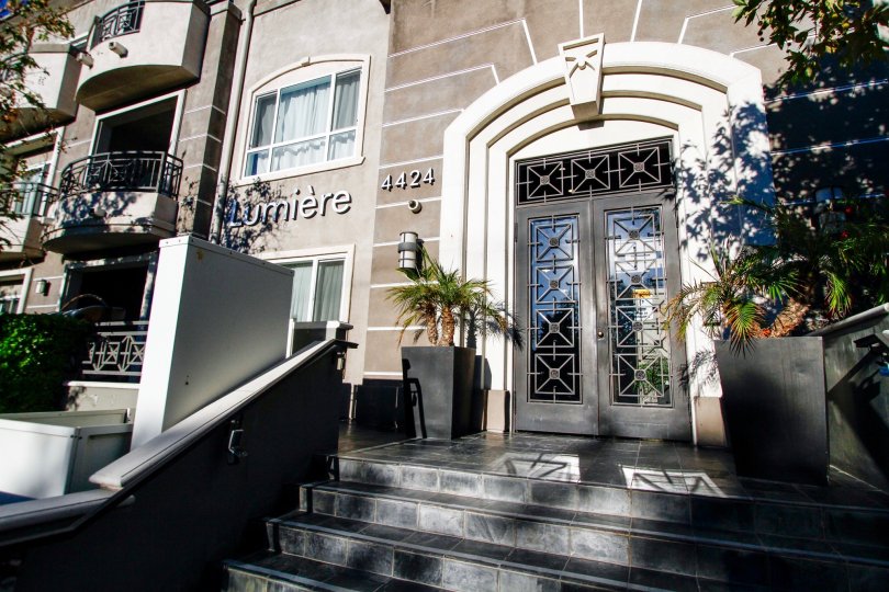 The entrance into the Lumiere in Studio City