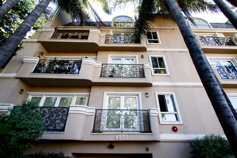 The balconies for the Regent Mary Ellen