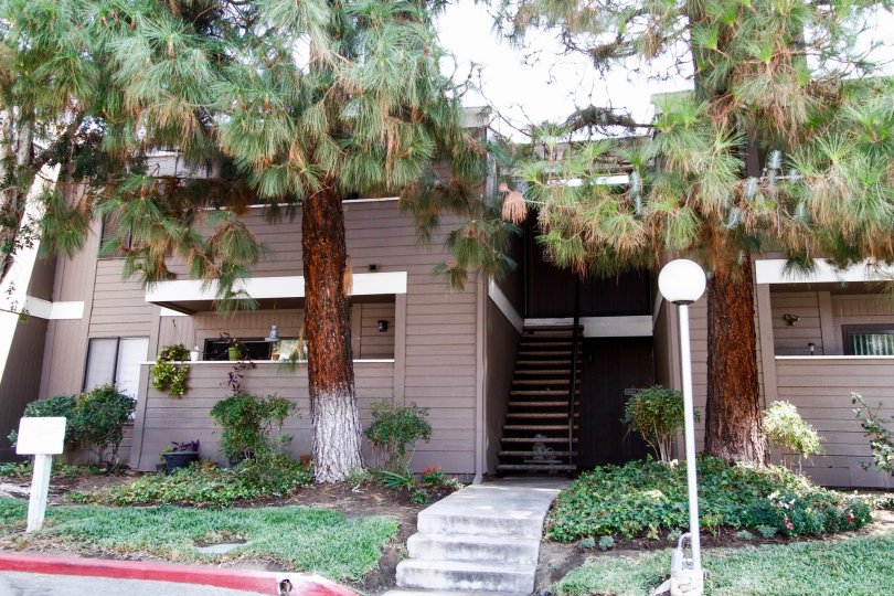 The entryway into the building at Heartland Village