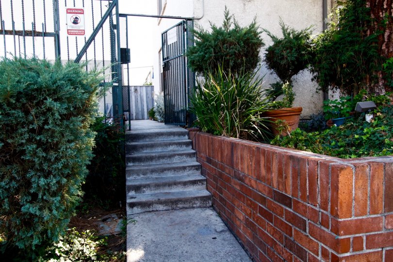 The gate for entrance into  Parc Tarzana