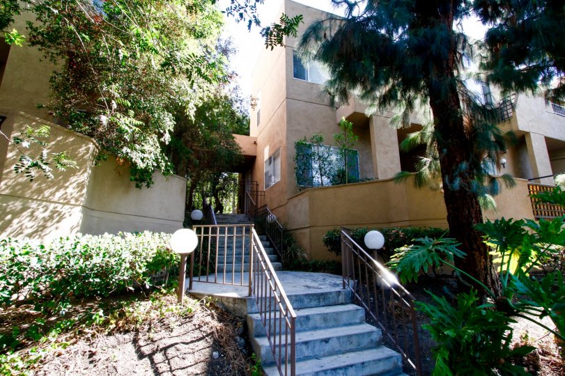 The Tarzana Falls building in CA California