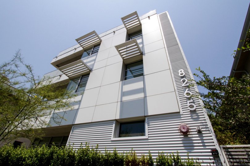 The building at 8265 Fountain West