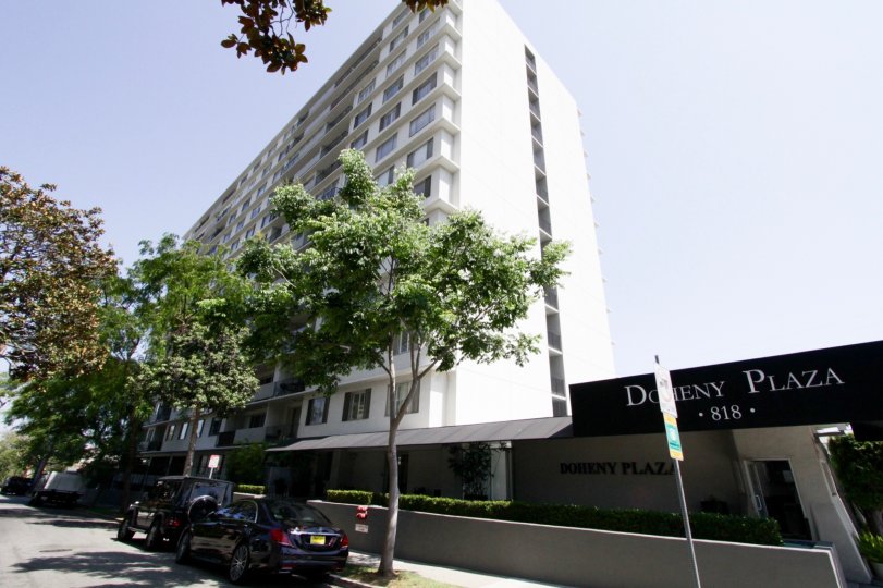 The building at Doheny Plaza in West Hollywood