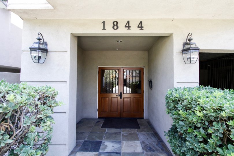 The entrance into the Chateau Glendon in Westwood