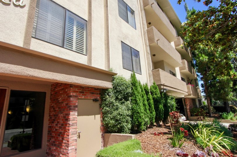 Colorful front view of Glendon Monica, Westwood, California
