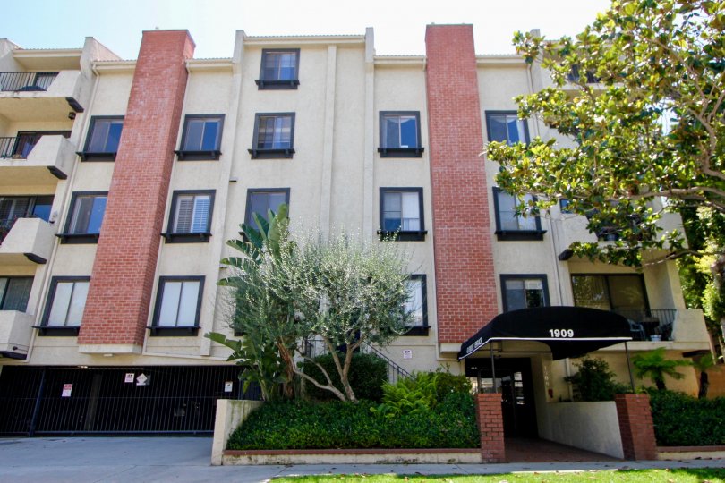 A APARTMENT IS GLENDON TERRACE II IT IS VERY LARGE AND WONDERFUL