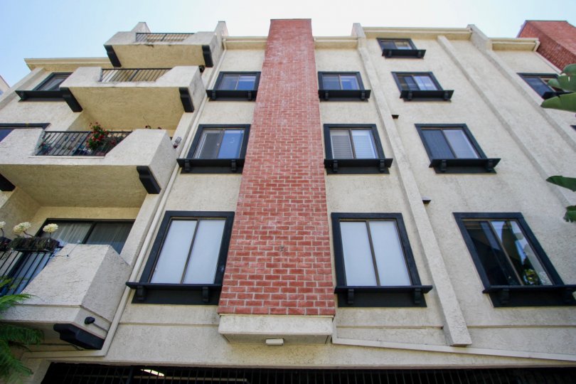 Modern and tall building of Glendon Terrace II, Westwood, california