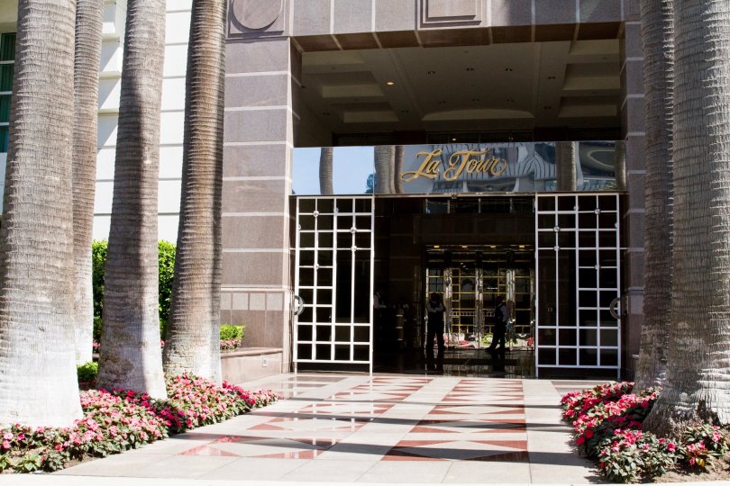 The landscaping at the Wilshire Lencrest in Westwood