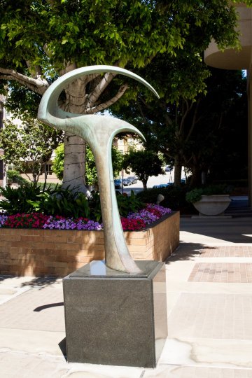 The Wilshire Lencrest building in Westwood