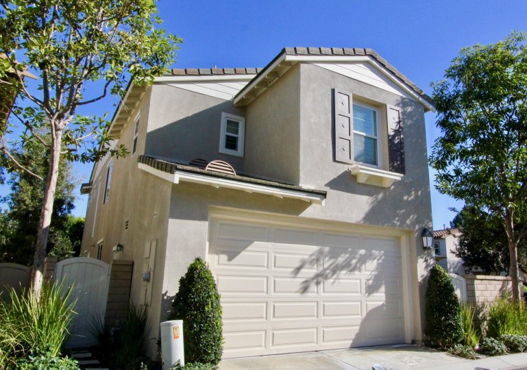 A house with massive entrance with car parking and granden at Lauerel Quali Hill Irvine California