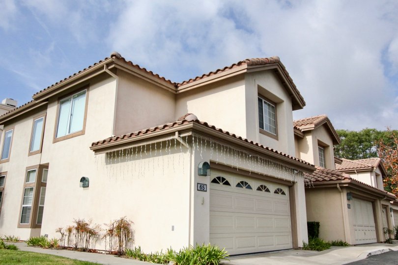 Fantastic Cantora In Aliso Viejo California Country