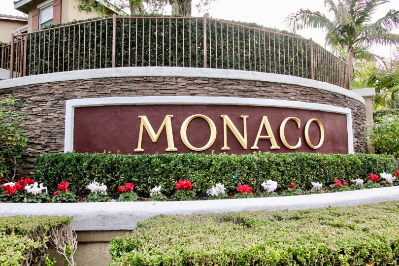 The Monaco in the Anaheim Hills with Garden and building