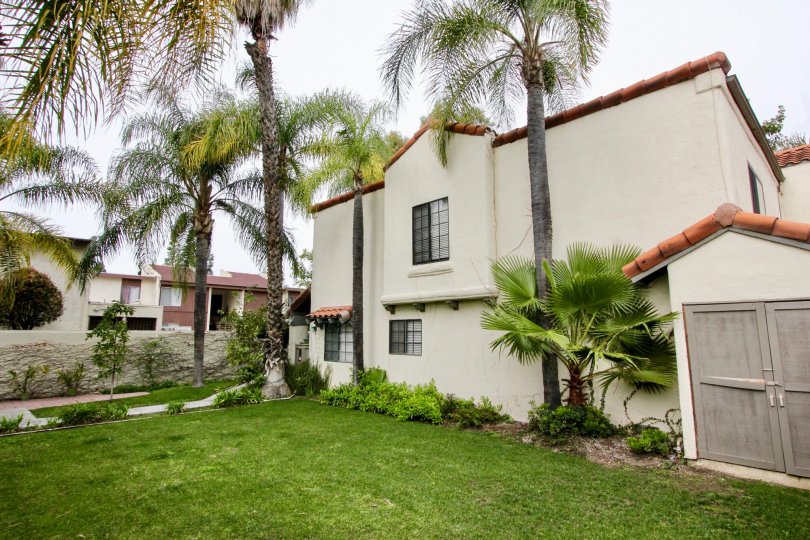 Beautiful & scenic Palm Villas in city of Buena park that will blow your mind