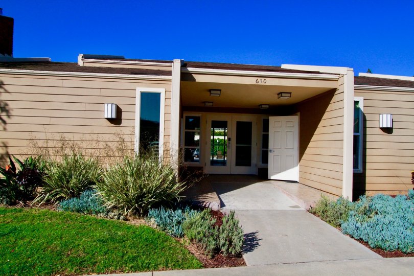A lovely living space in the Brookview Community in Costa Mesa, CA