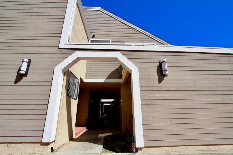 The front end opening of Cedar Glen Townhomes with nothing around