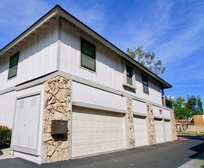 Amazing Apartment and structure of Influential Townhomes, Cypress, California