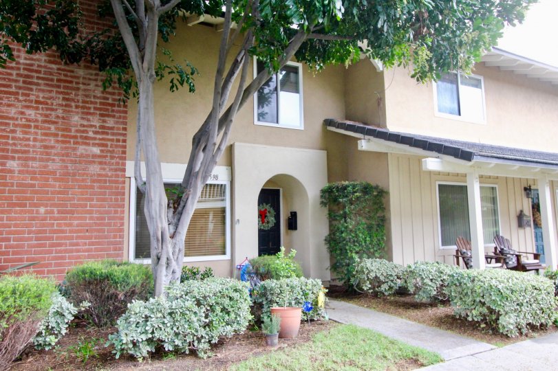 Green Valley Townhomes Fountain California designer window with slanting model roofing painted nicely