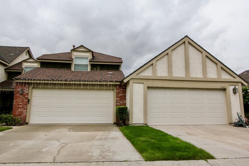 Kingsbriar Fountain Valley California one flat and one pyramid like house good to look with narrow trimmed grass