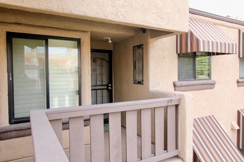 Via Valencia Fullerton California vertical model handles and window designs, roofing are nice to look
