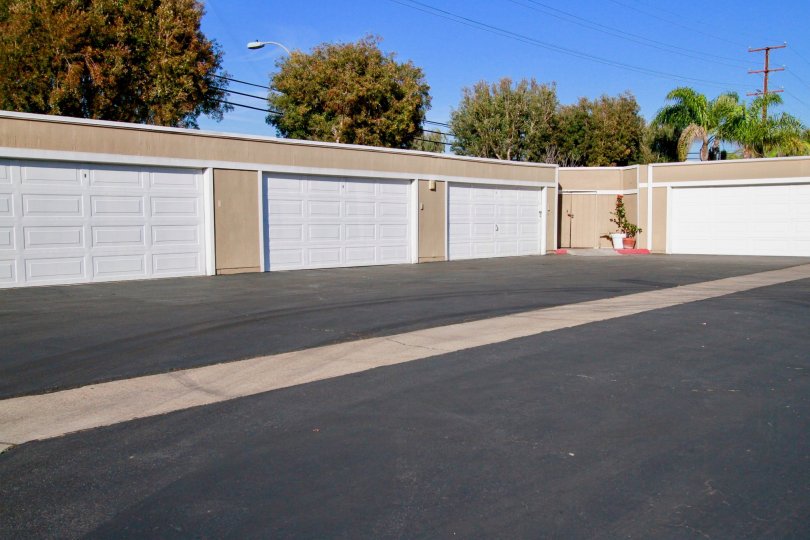 gate points in Huntington Beach, terrace of Seagate, seagete in california