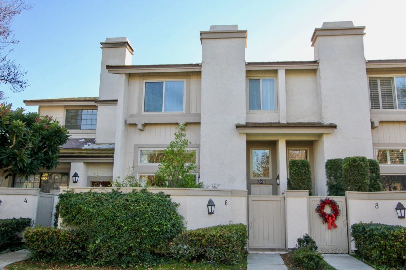Christmas ring is attached in the entrance door of 8th villa in Ridge Townhomes Bren