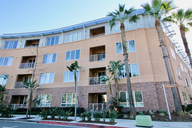 California Rooms for outdoor entertaining and a host of modern amenities highlight the contemporary elegance of The Belvedere.