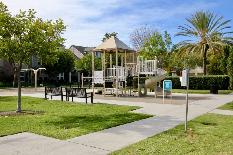 Benches and playground at Davenport in Ladera Ranch, CA