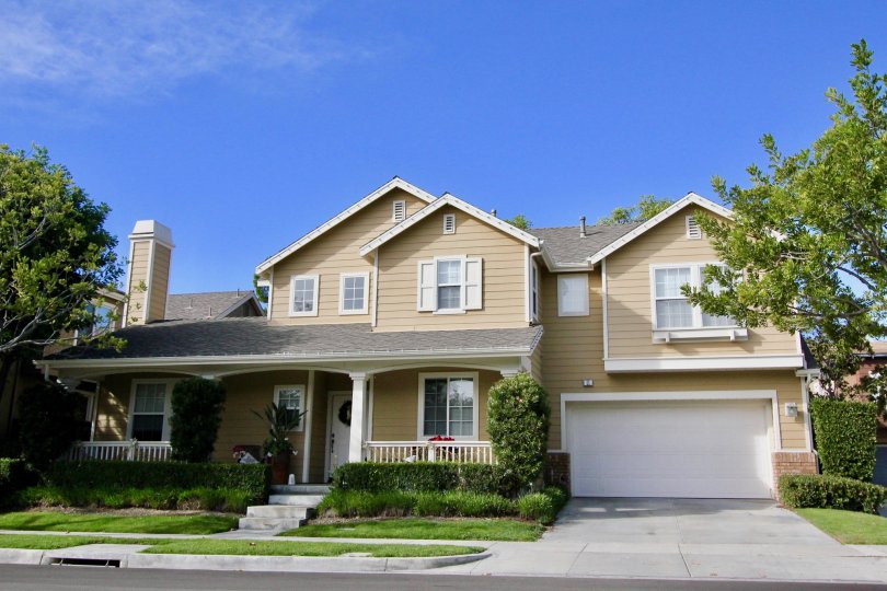 Blue skies above lawn in Valmont in Ladera Ranch, California