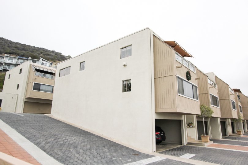 VERY NICE APPARTMENTS WITH INFRONT OF CAR PARKING AND BEHIND OF HILLS