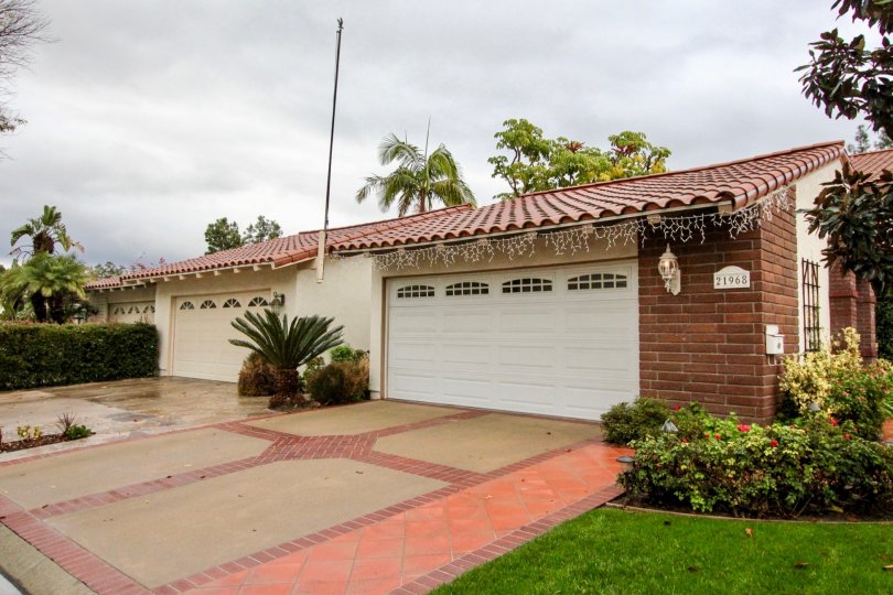 the Lake Forest Keys car parking house of the lake forest city in california