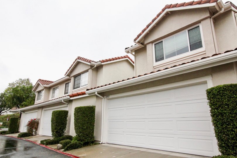 Overcast and garages at Willow Glen in Lake Forest, CA