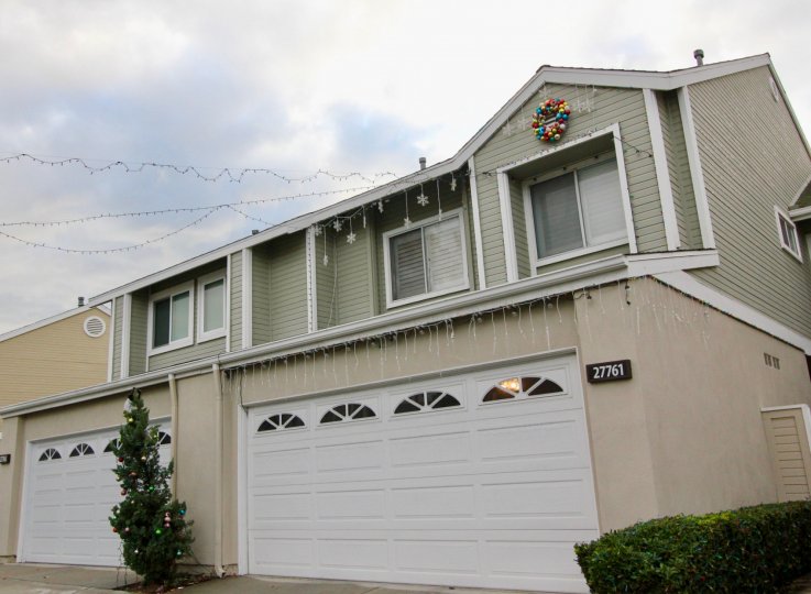 Excellent view of Villa with upstairs and parking in Highland Park of Mission Viejo