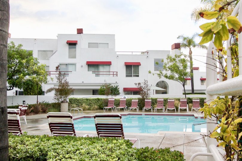 walking distance to Saddleback College and you'll be channeling the condo homes at Hillcrest Village