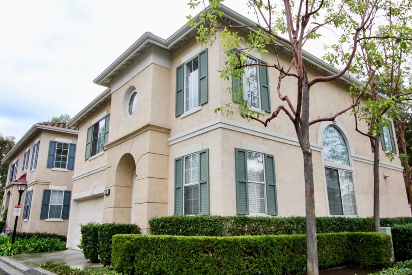 Mission Viejo is suburban in nature and culture. The city is mainly residential, although there are a number of offices and businesses within its city limits.