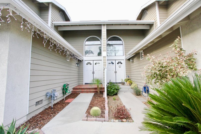 Ridgemont Community Association is a private neighborhood located in Mission Viejo, California. Amenities include streets, manicured common area, and fencing, gazebo, pool & spa, architectural design review. Ridgemont Community Association is registered a
