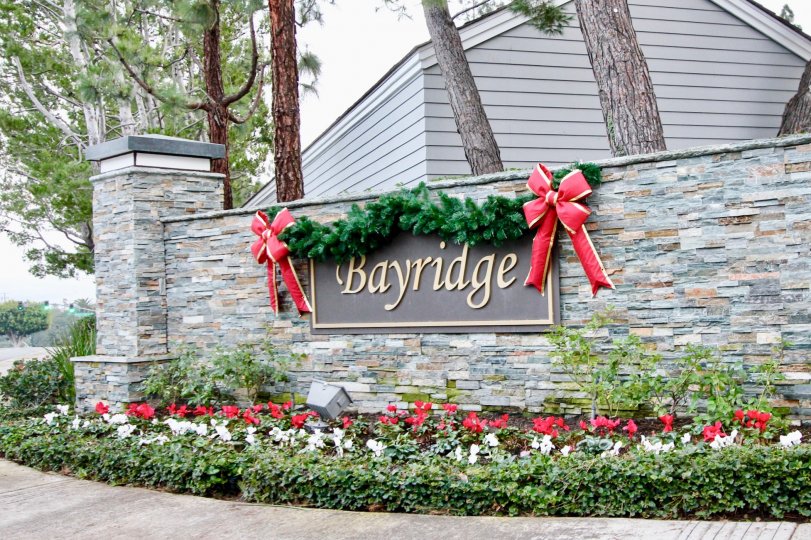 Nicely Bayridge In Newport Beach California Country