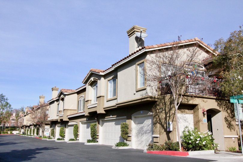 A sunny, cloudless day outside of an apartment in Rancho Santa Margarita, California
