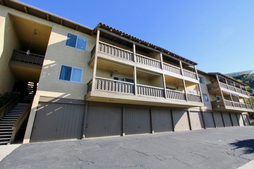 THE BUILDING IN THE CASA CONTENTA WITH THE UPSTAIRS, BALCONIS