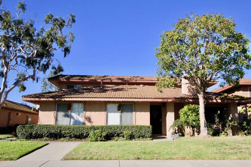 Clear skies and lawn at Capistrano Villas in San Juan Capistrano, CA