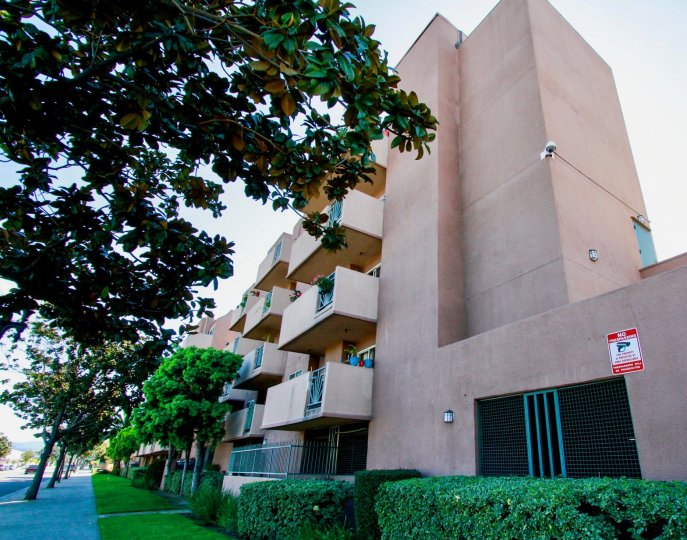 The Spectrum House Building have Attractive Green Park Location at Santa Ana city in Califorina