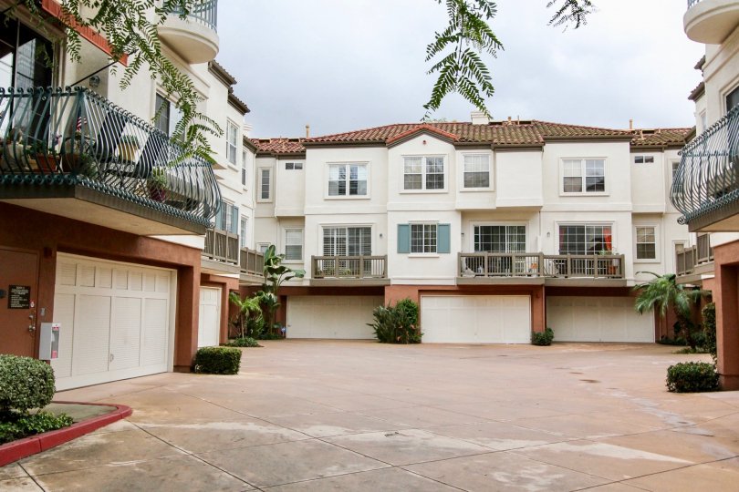 Beautiful apartment with garages underneath in the Tustin Del Verde community.