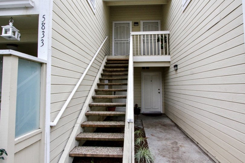 The 5833 villa in Yorba Linda Villages has a single stair way for two villa which is closer to each other