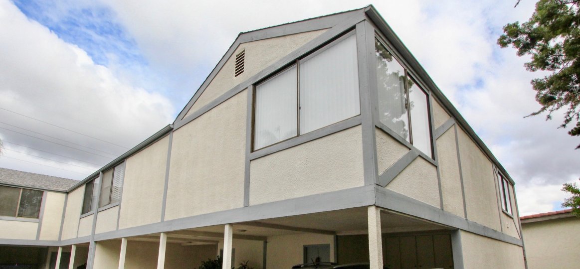 A club like buiding in Golfview Terrace seems like touching the sky