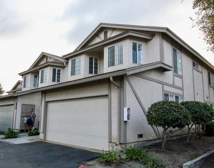 Lovely Hescon Heights In Carlsbad California Country