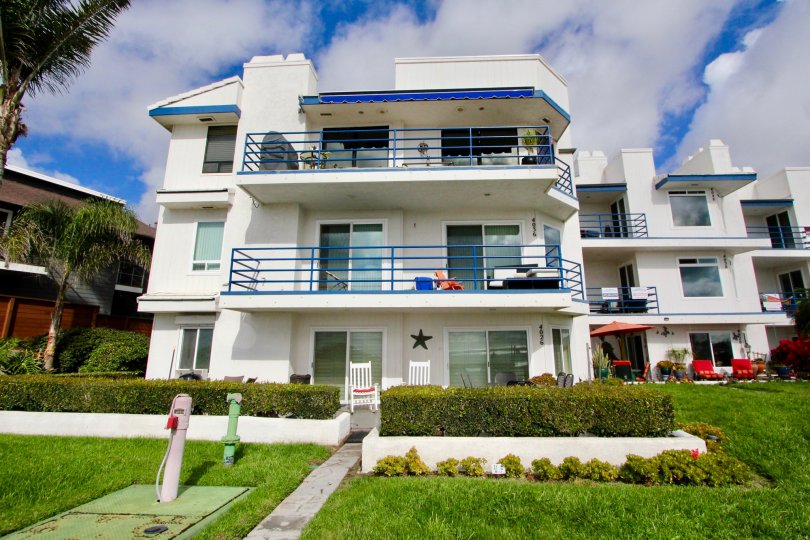 Amazing Llewellyn Shores In Carlsbad California Country